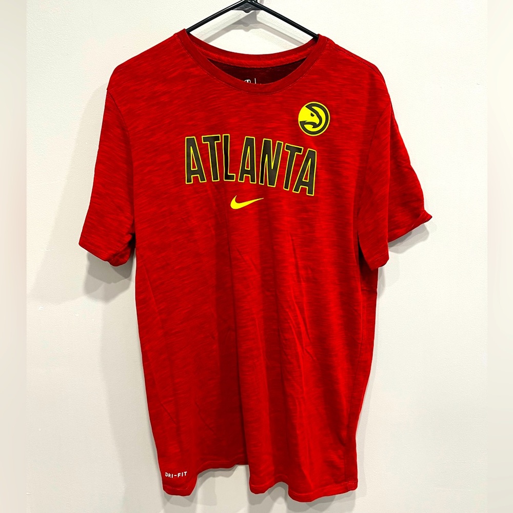 Atlanta Hawks men’s dry fit tshirt